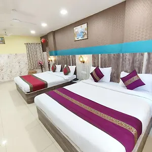 R S Residency Hotel